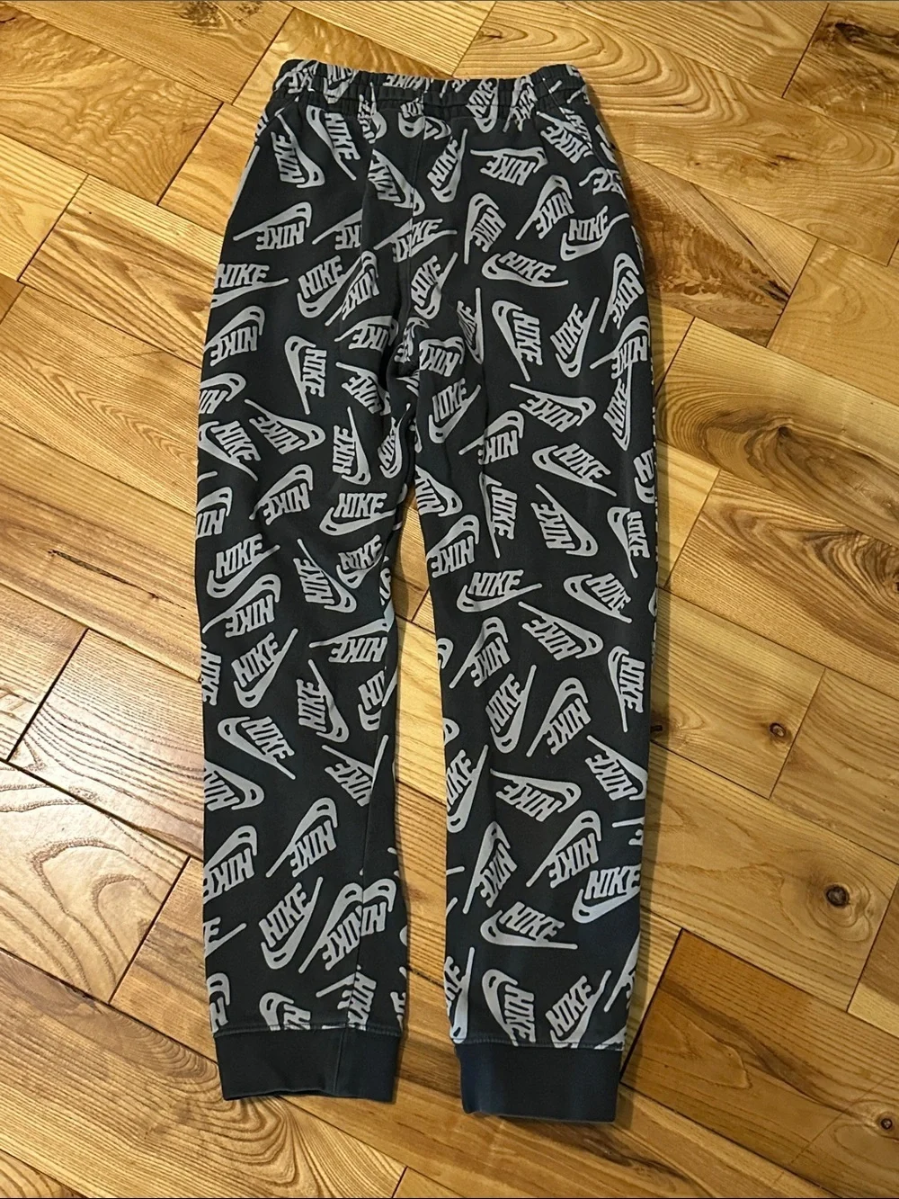 Nike Kids Hoodie & Joggers Set, Gray, XL